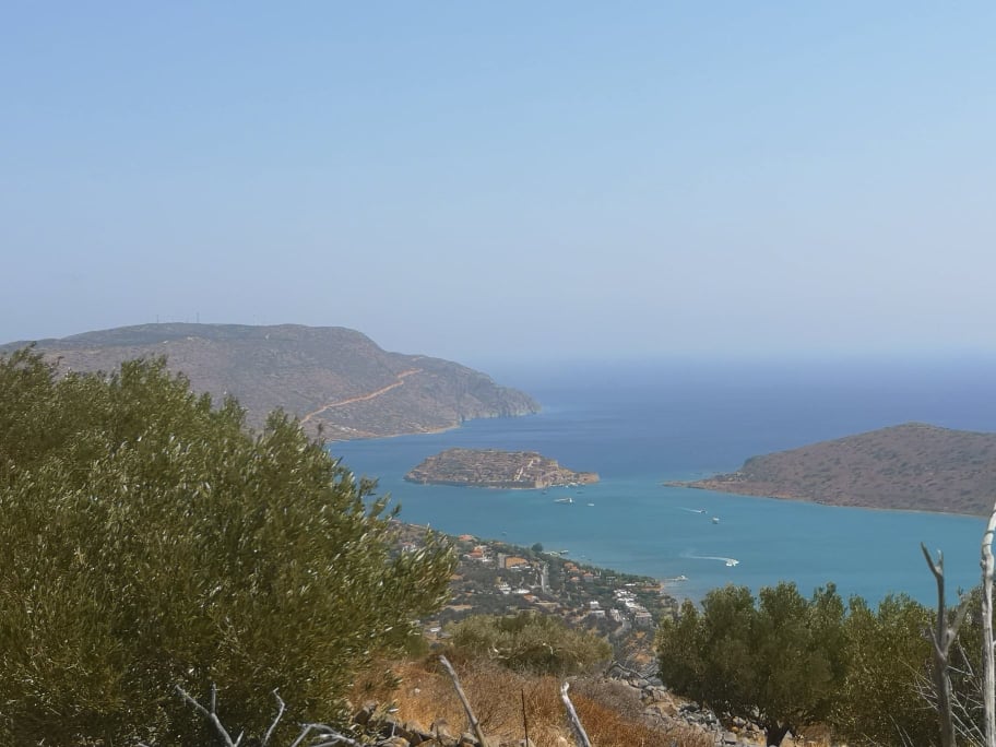 House in Agios Nikolaos - view 1