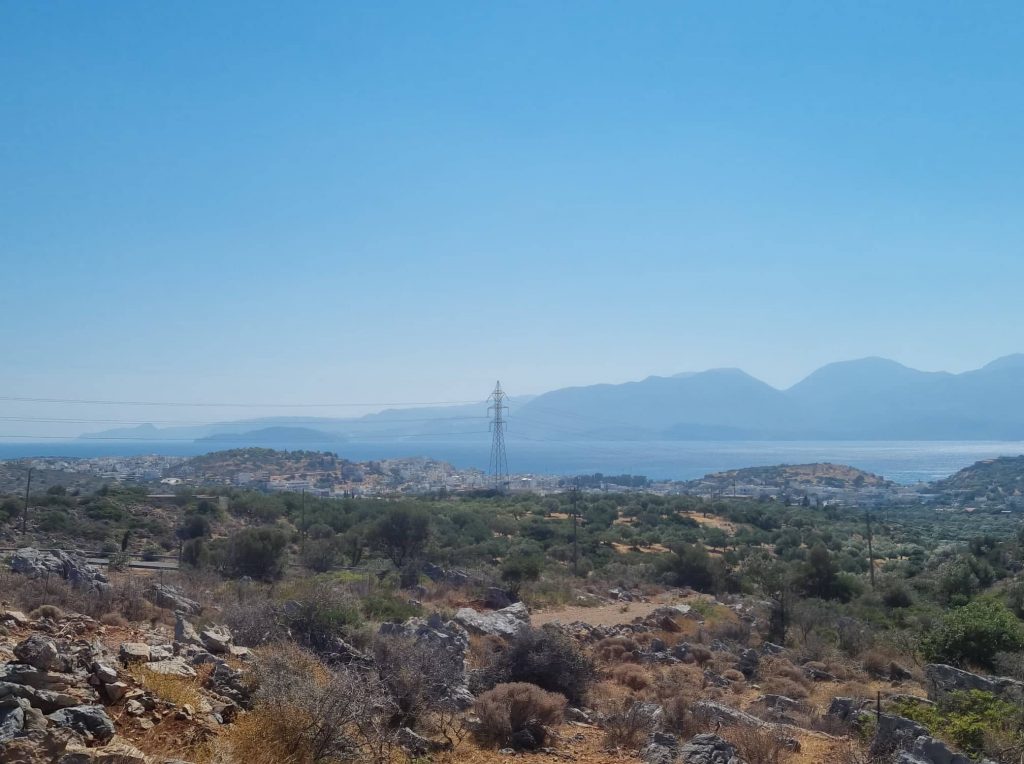House in Agios Nikolaos - view 1