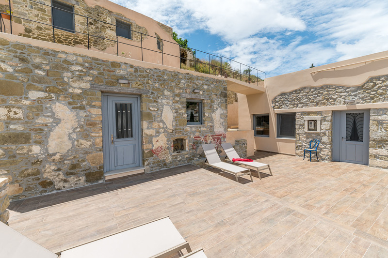 House in Agios Georgios - view 1