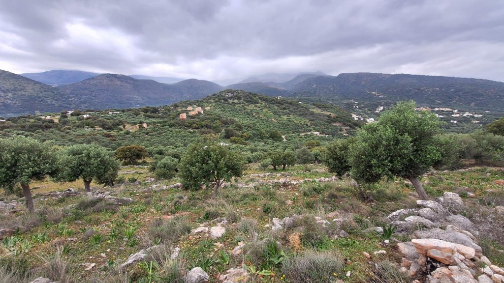 House in Agios Nikolaos - view 1