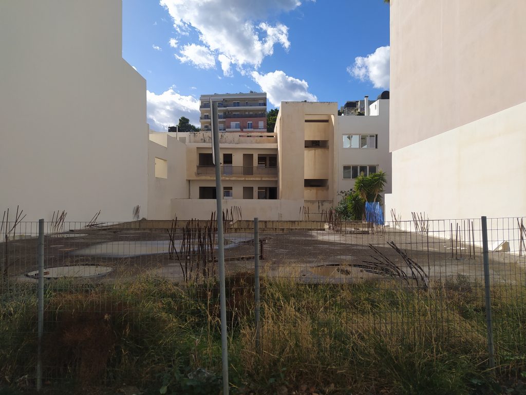 House in Agios Nikolaos - view 1
