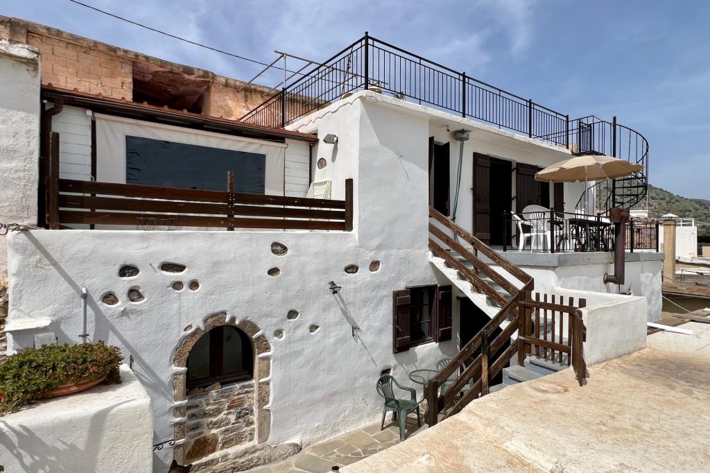 House in Choumeriakos - view 1
