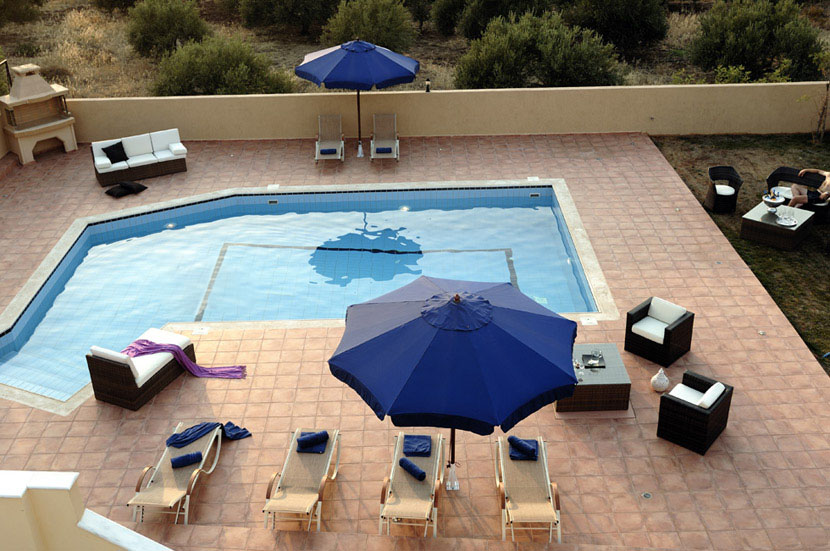 House in Agios Nikolaos - view 1