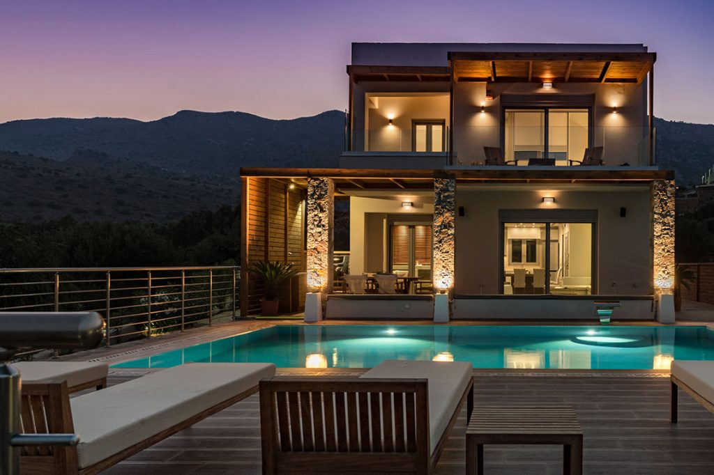 House in Agios Nikolaos - view 1
