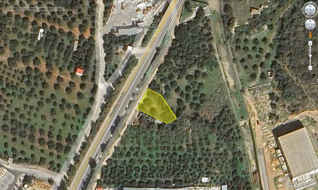 House in Agios Nikolaos - view 1