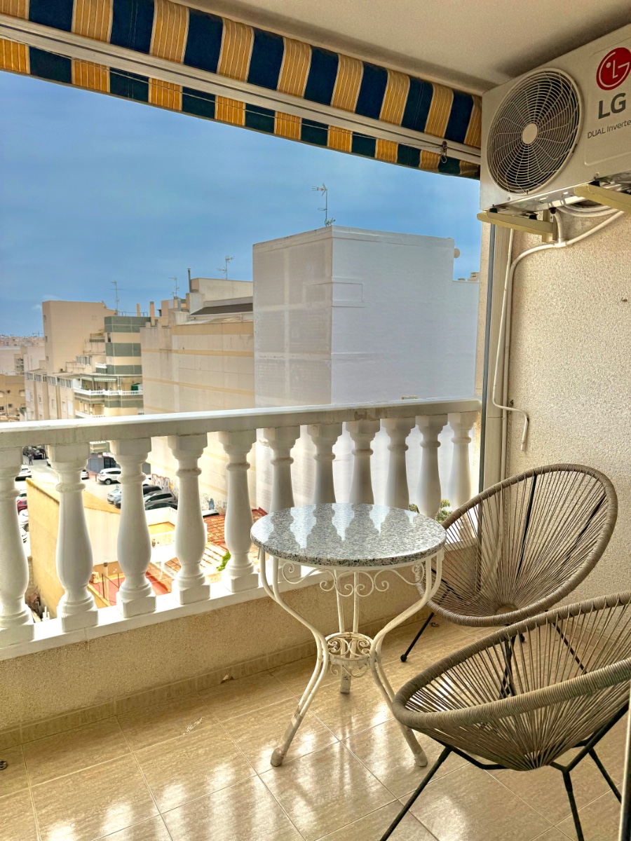 Apartment in Torrevieja - view 1