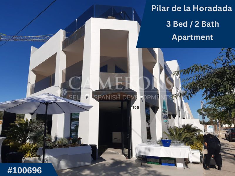 Apartment in Alicante - view 1