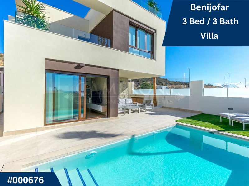Villa in Alicante - view 1