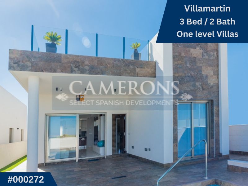 House in Villamartin - view 1