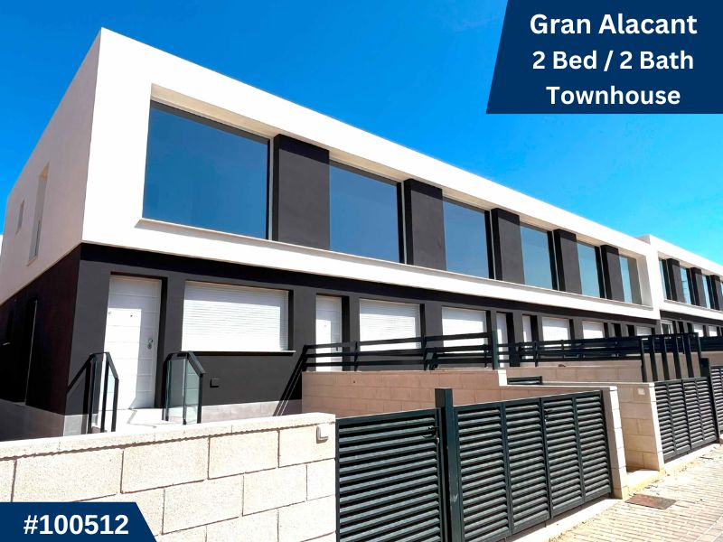 House in Alicante - view 1