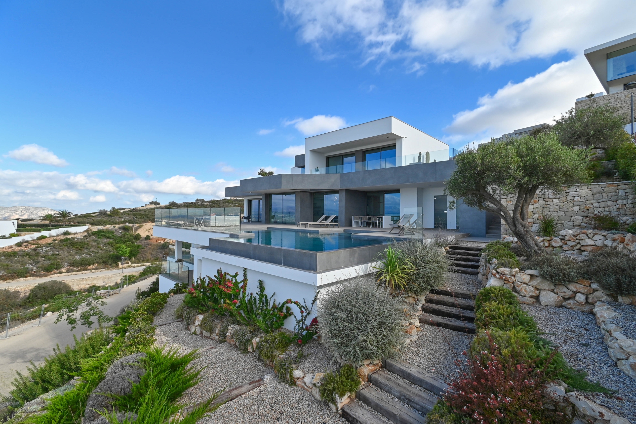 Villa in Benitachell - view 1