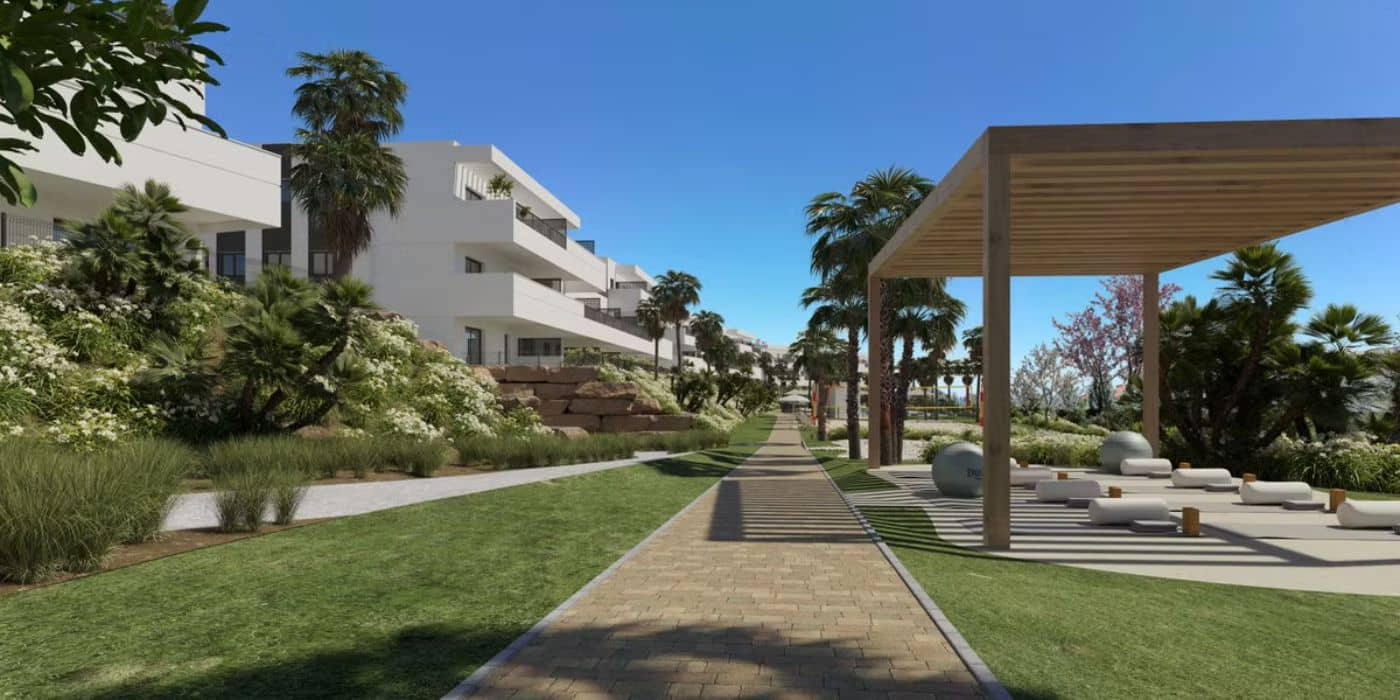 House in Estepona - view 1
