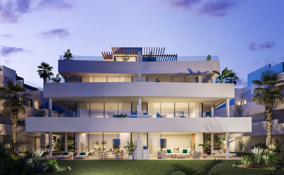 House in Estepona - view 1
