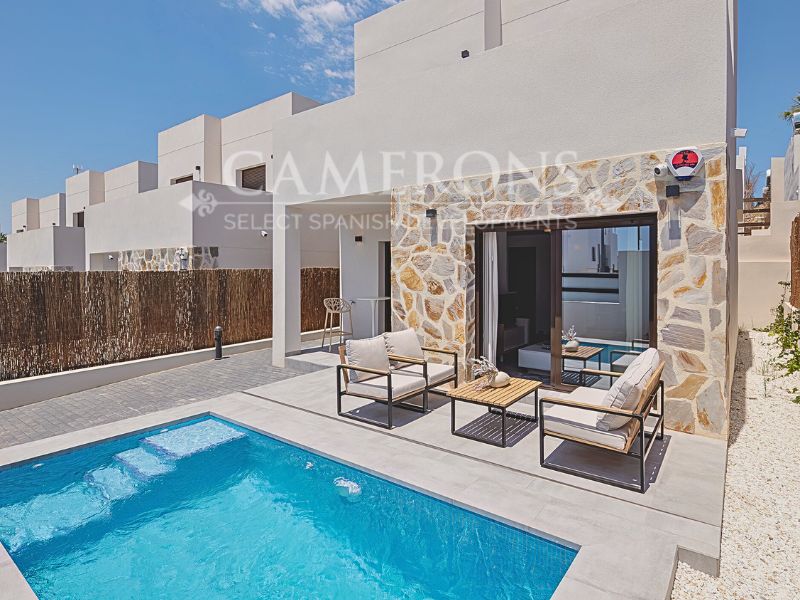 Villa in Villamartin de Villadiego - view 1