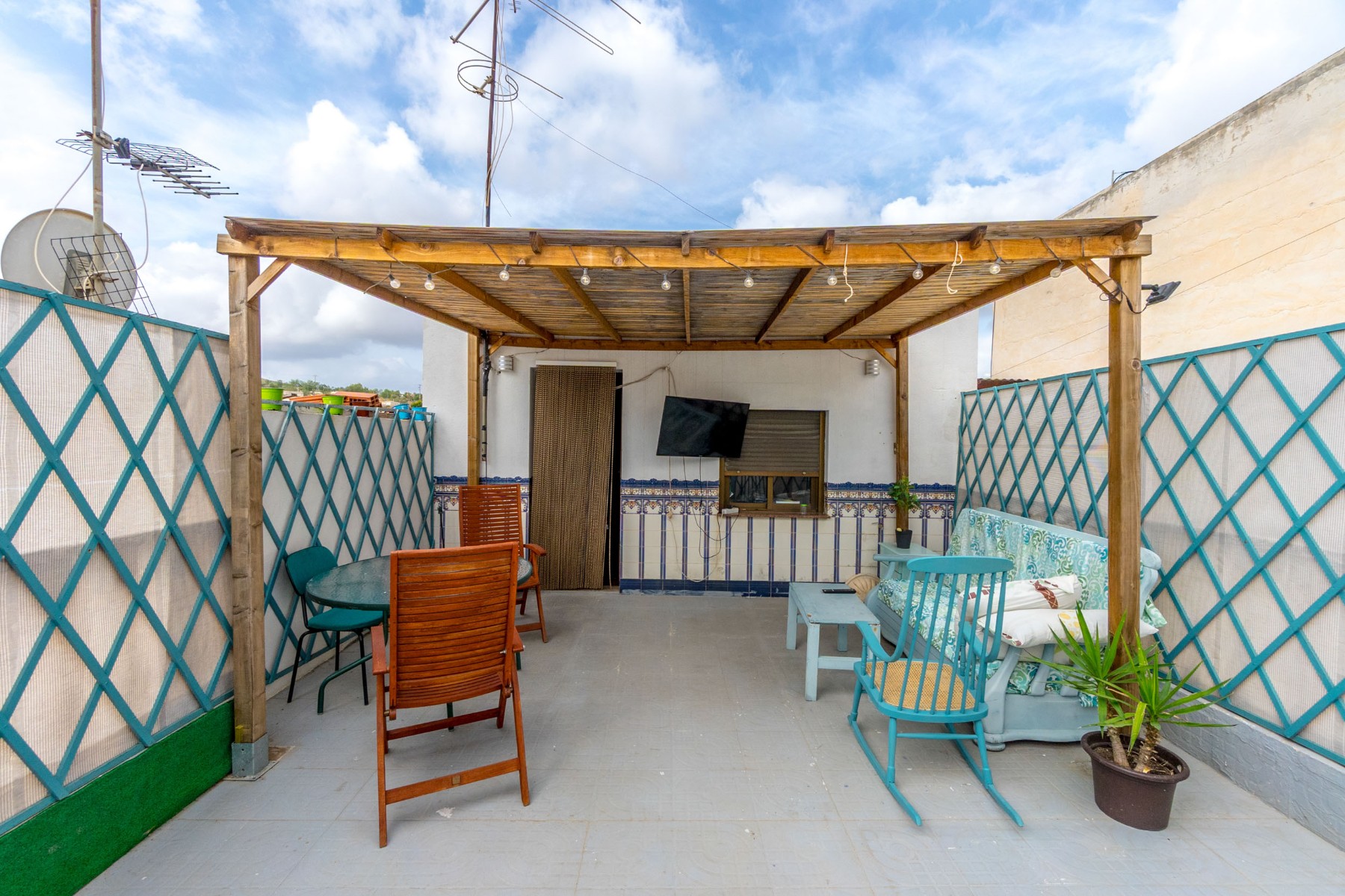 House in Rojales - view 1