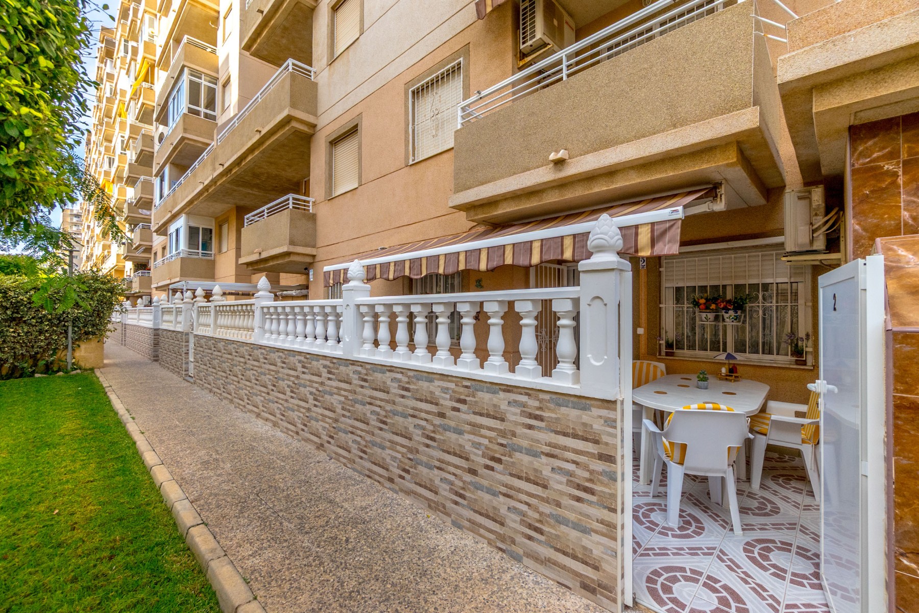 Apartment in Torrevieja - view 1