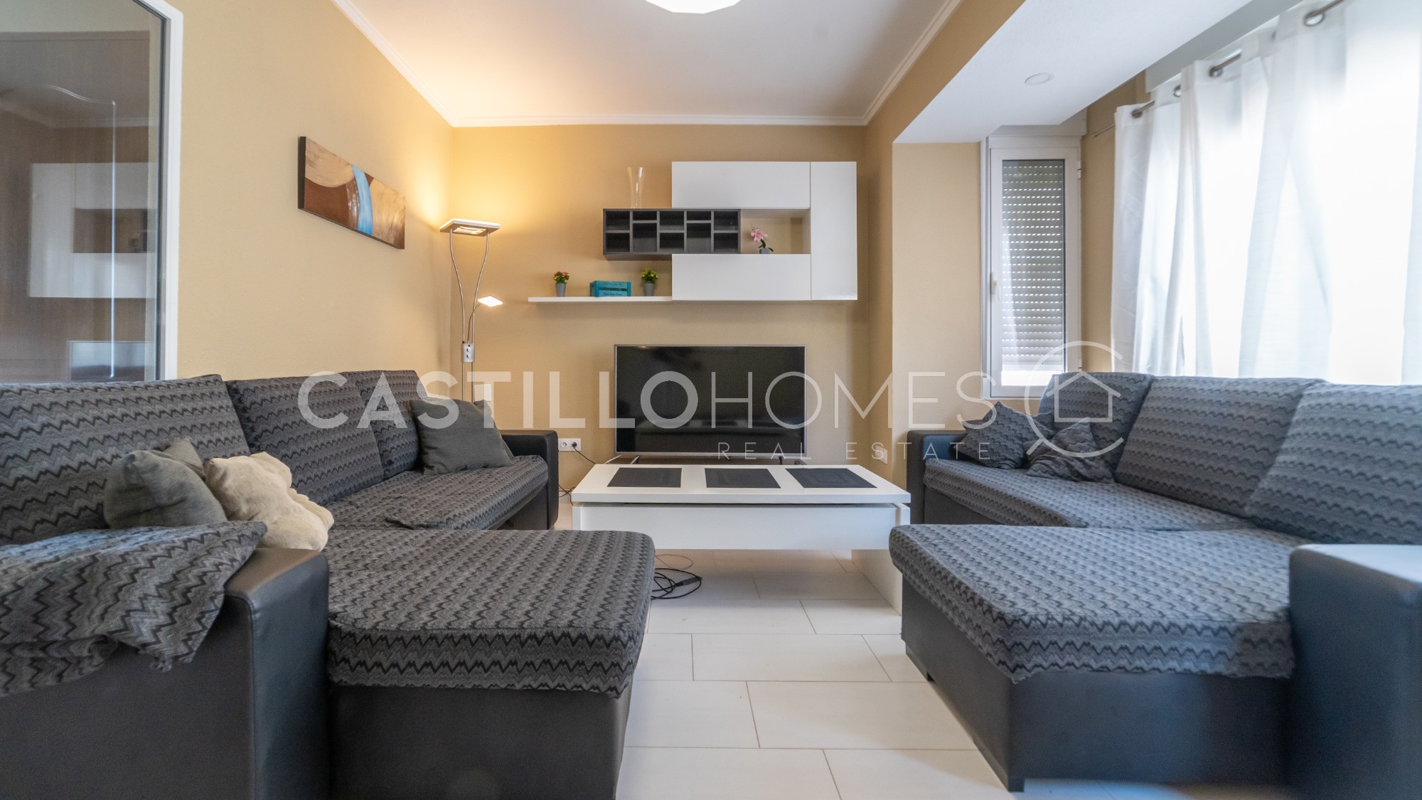 Apartment in Torrevieja - view 1