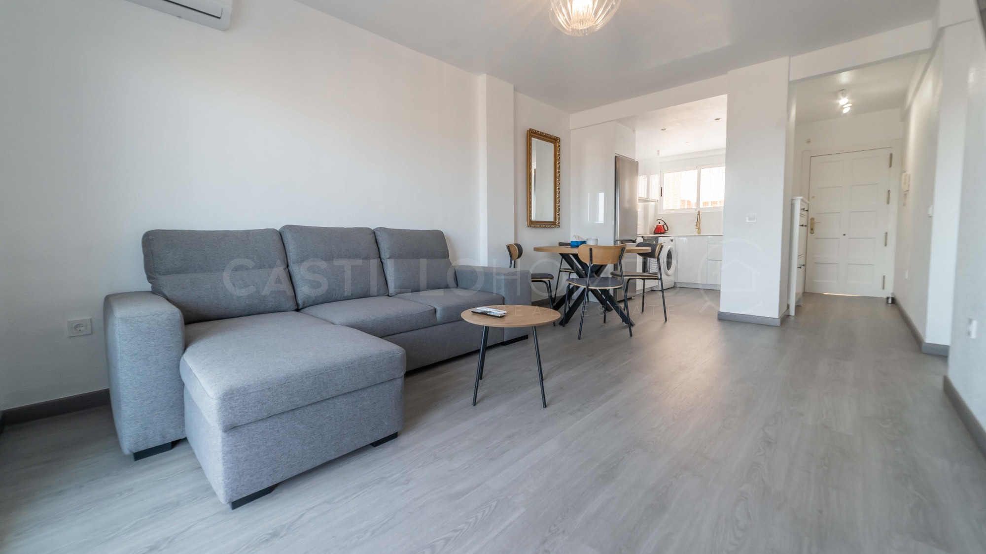Apartment in Urbanizacion los Balcones - view 1