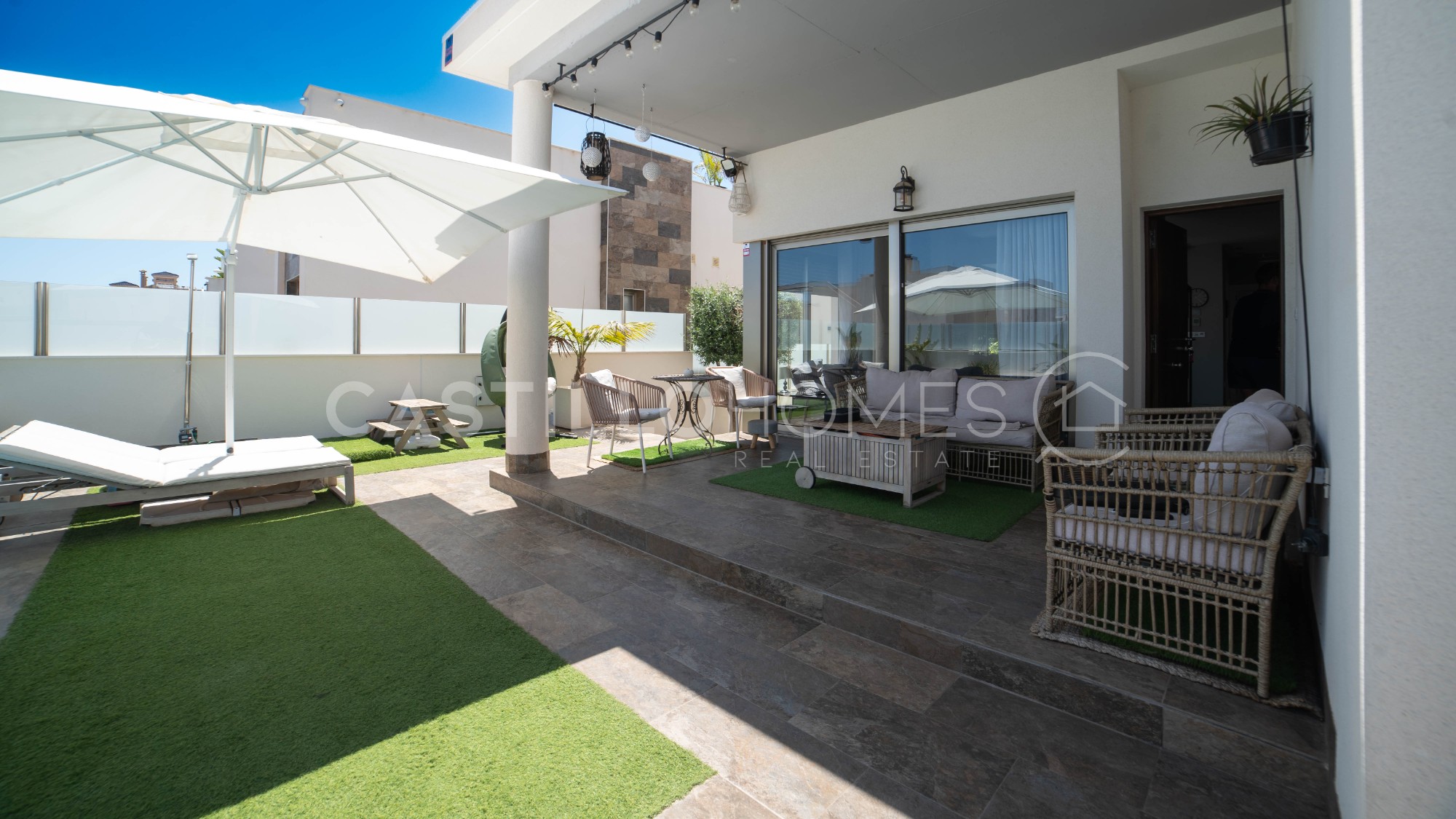 Villa in Urbanizacion los Balcones - view 1