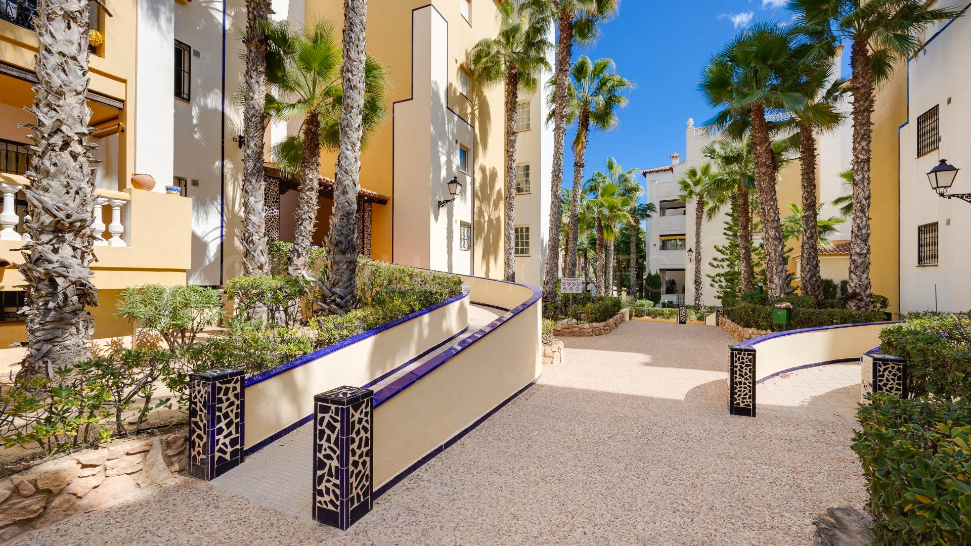Apartment in Torrevieja - view 1