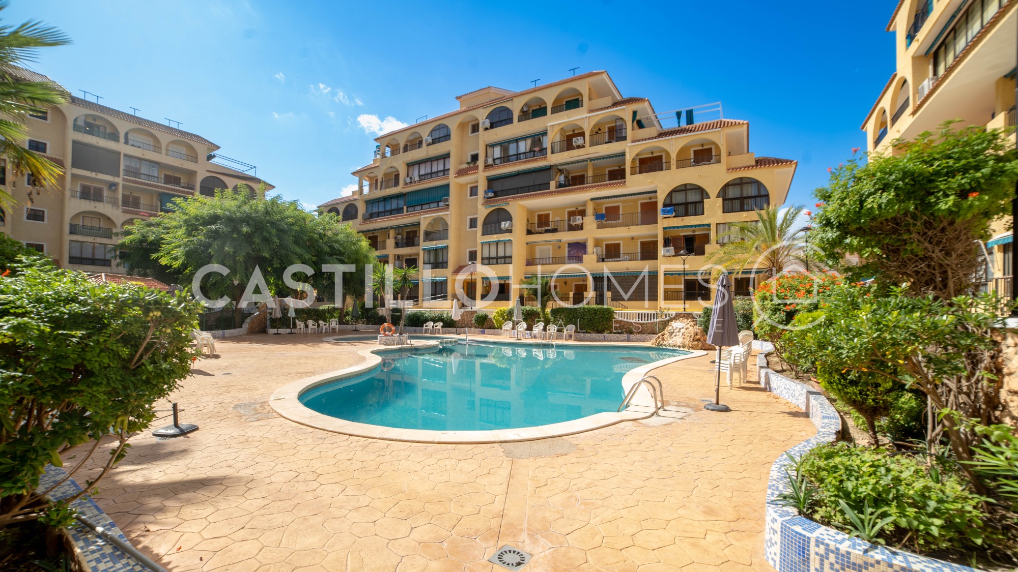 Apartment in Torrevieja - view 1