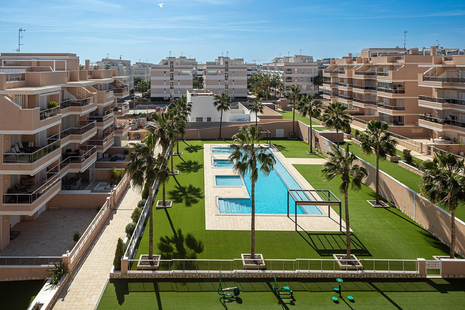 Apartment in Urbanizacion los Balcones - view 1