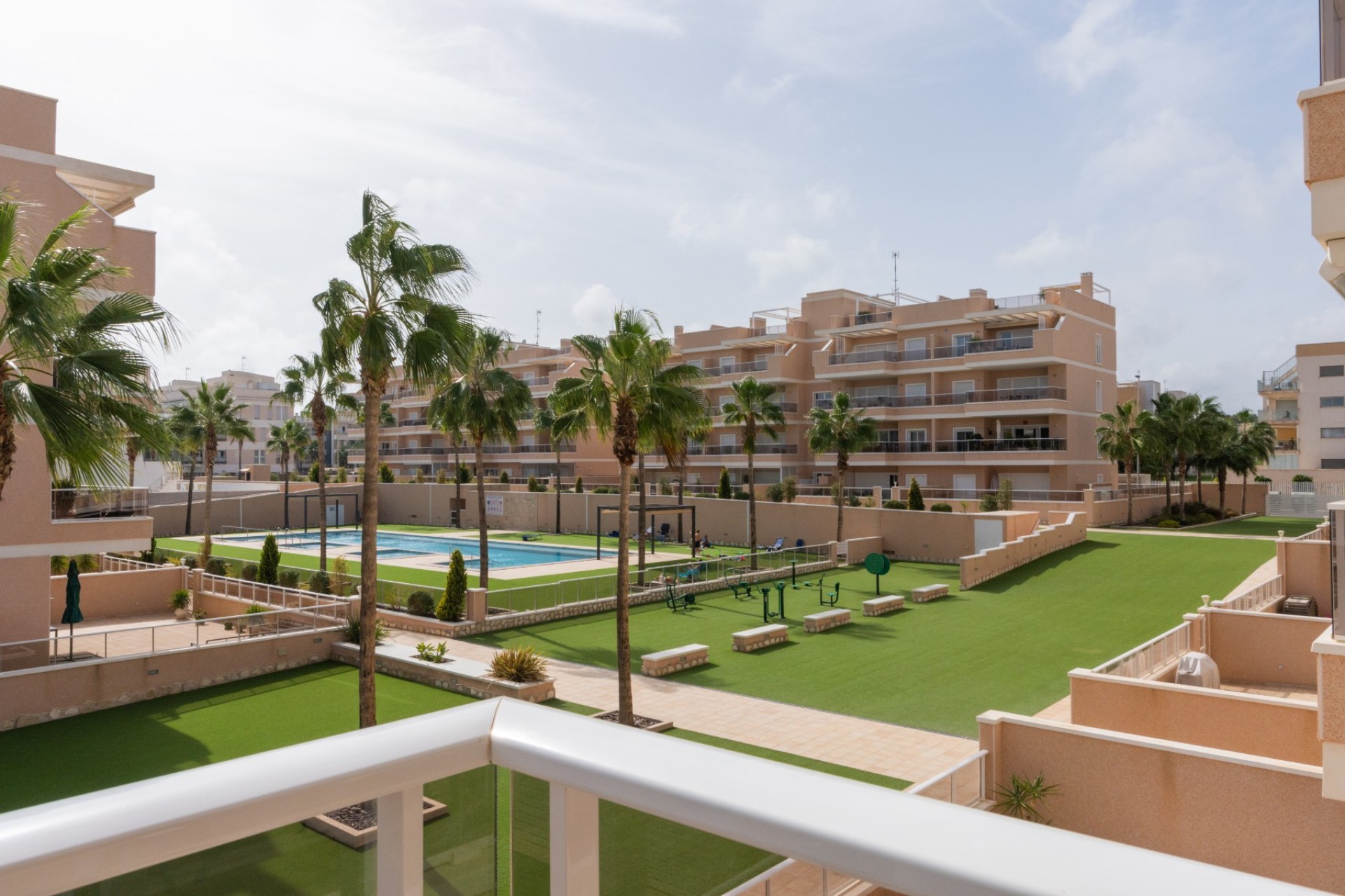 Apartment in Urbanizacion los Balcones - view 1