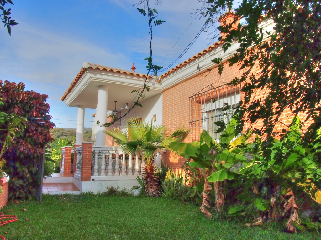 Villa in Malaga - view 1