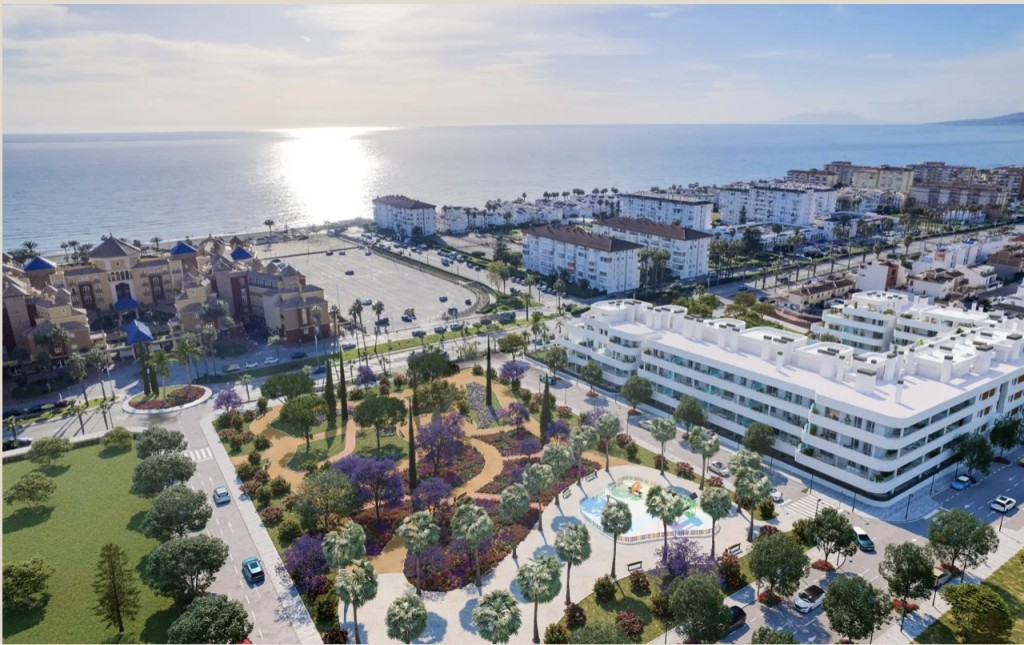 Apartment in Torre del Mar - view 1