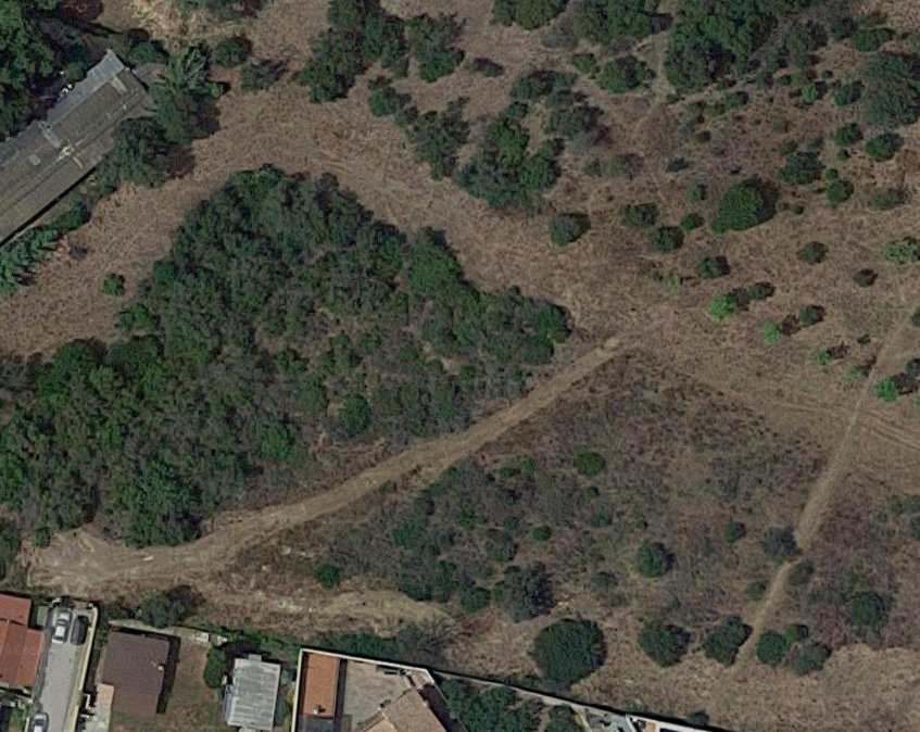 Land in Marbella Del Este - view 1