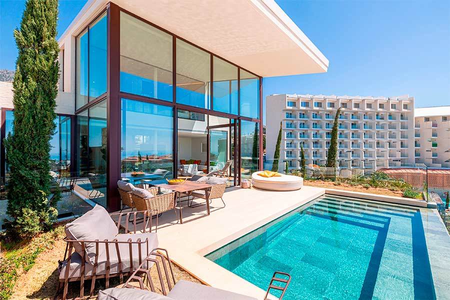 Villa in Malaga - view 1