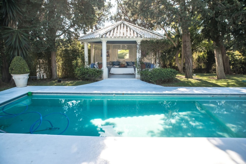Villa in Malaga - view 1