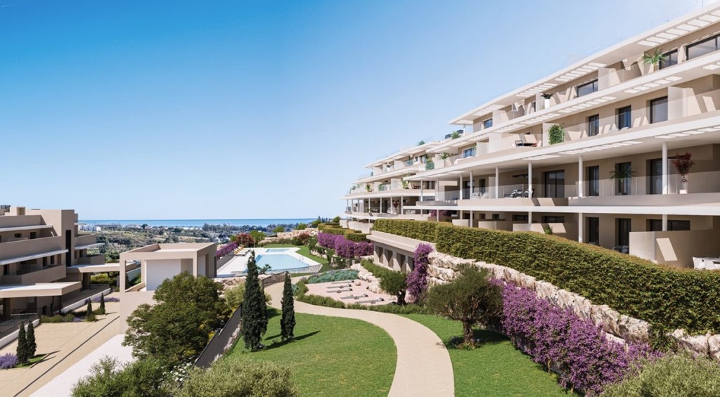 House in Estepona - view 1