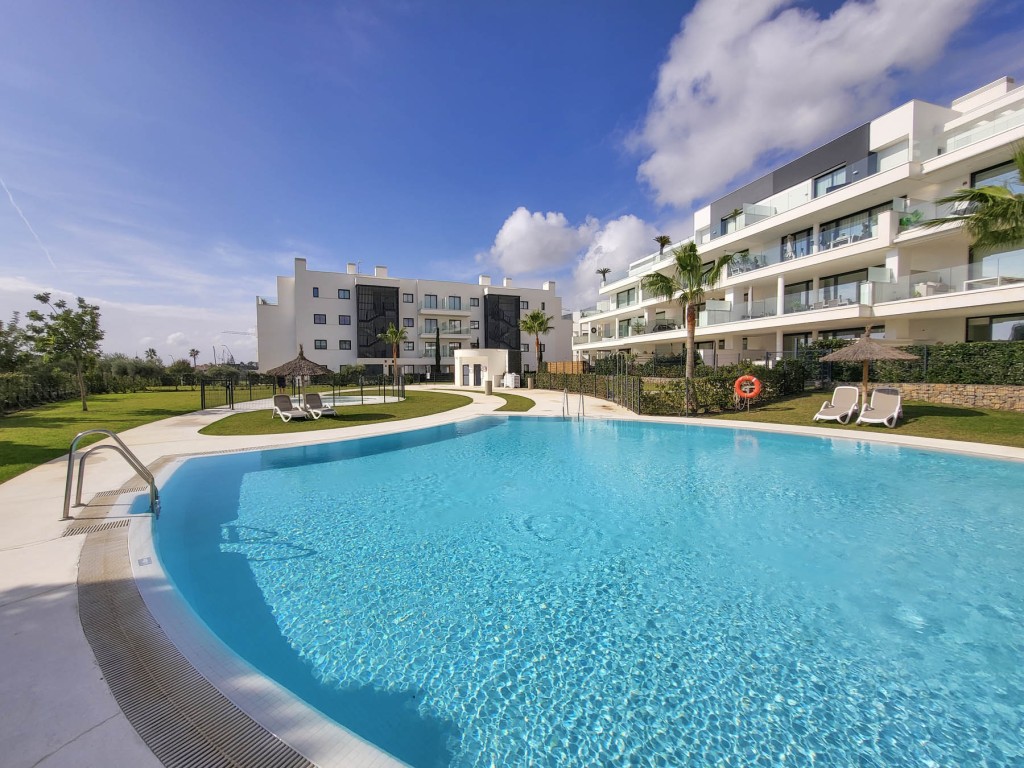 Apartment in Fuengirola - view 1