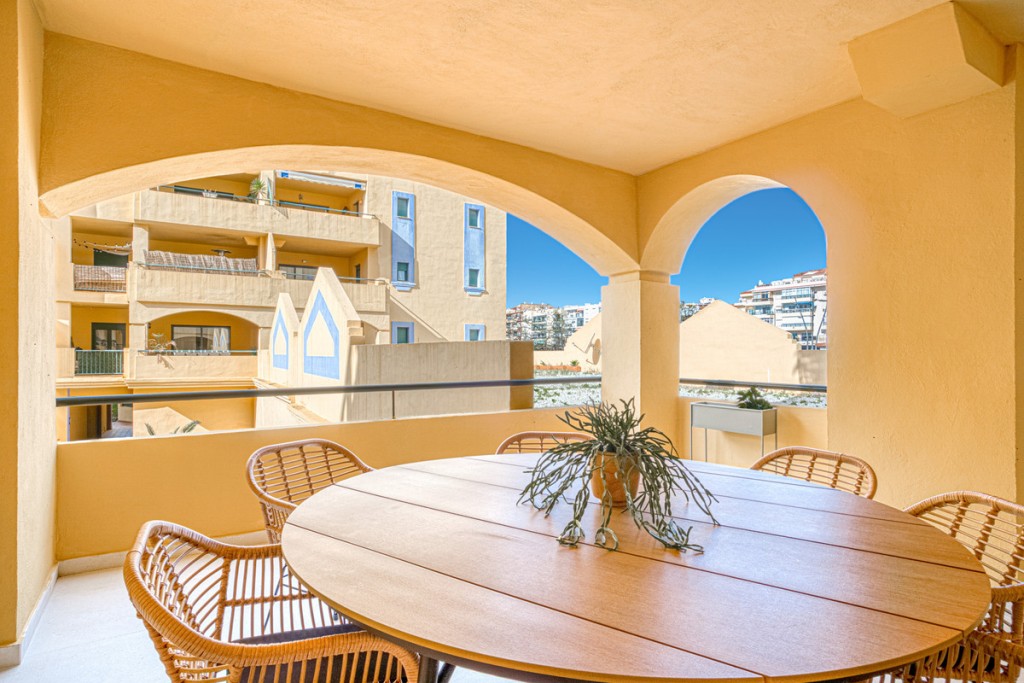 Apartment in San Pedro de Alcantara - view 1