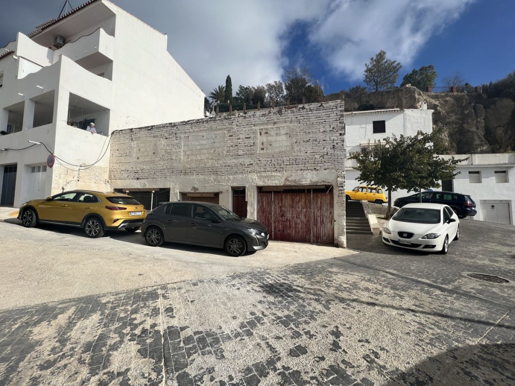 House in Malaga - view 1