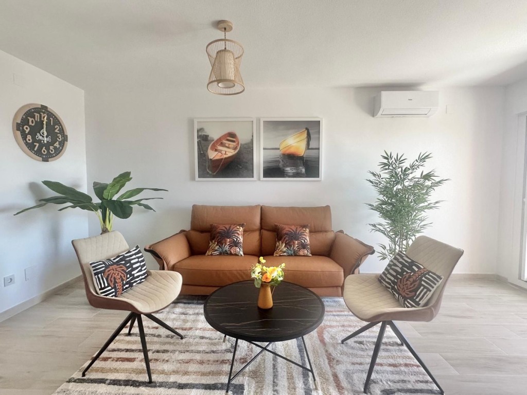 Apartment in Sitio de Calahonda - view 1