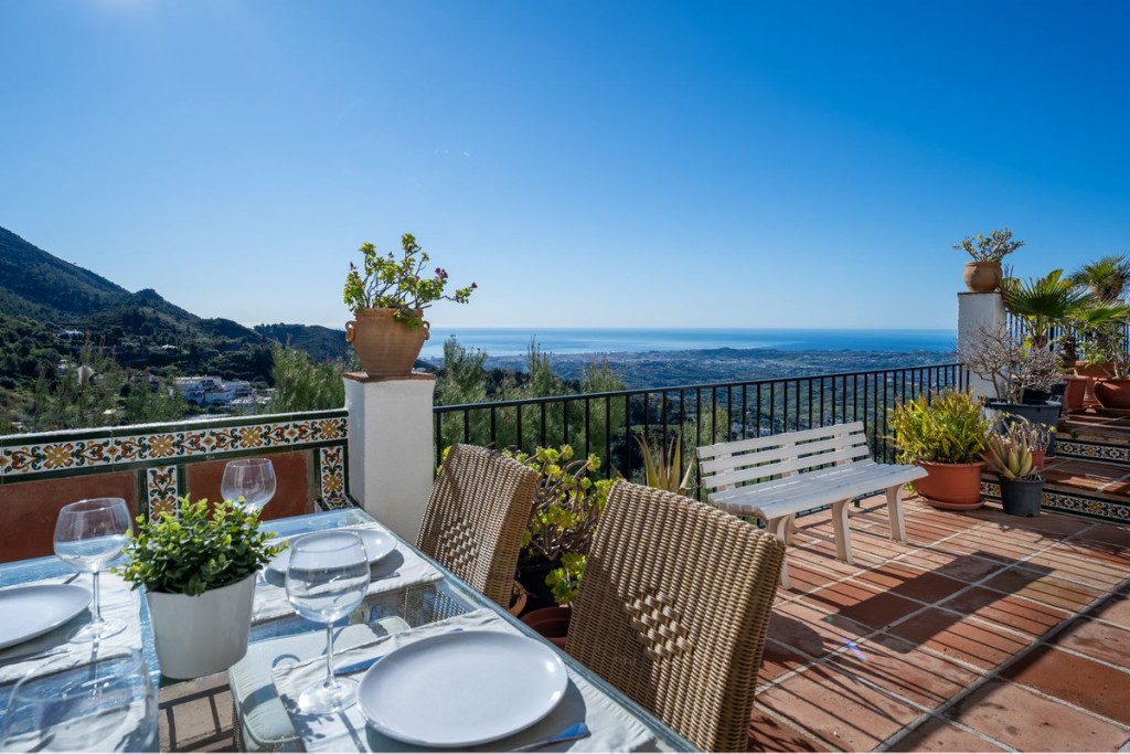 House in Mijas Costa - view 1
