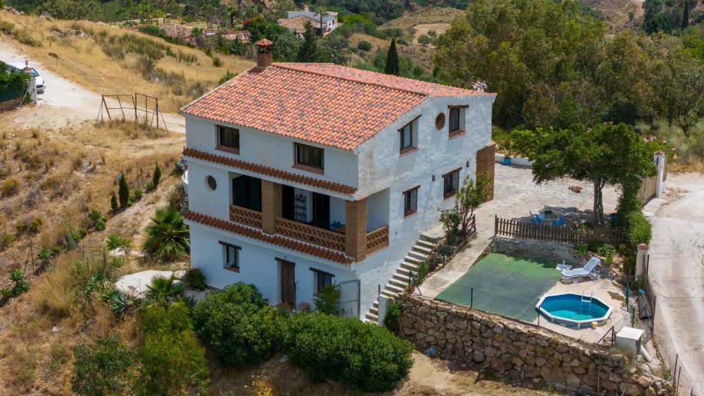 House in Mijas Costa - view 1