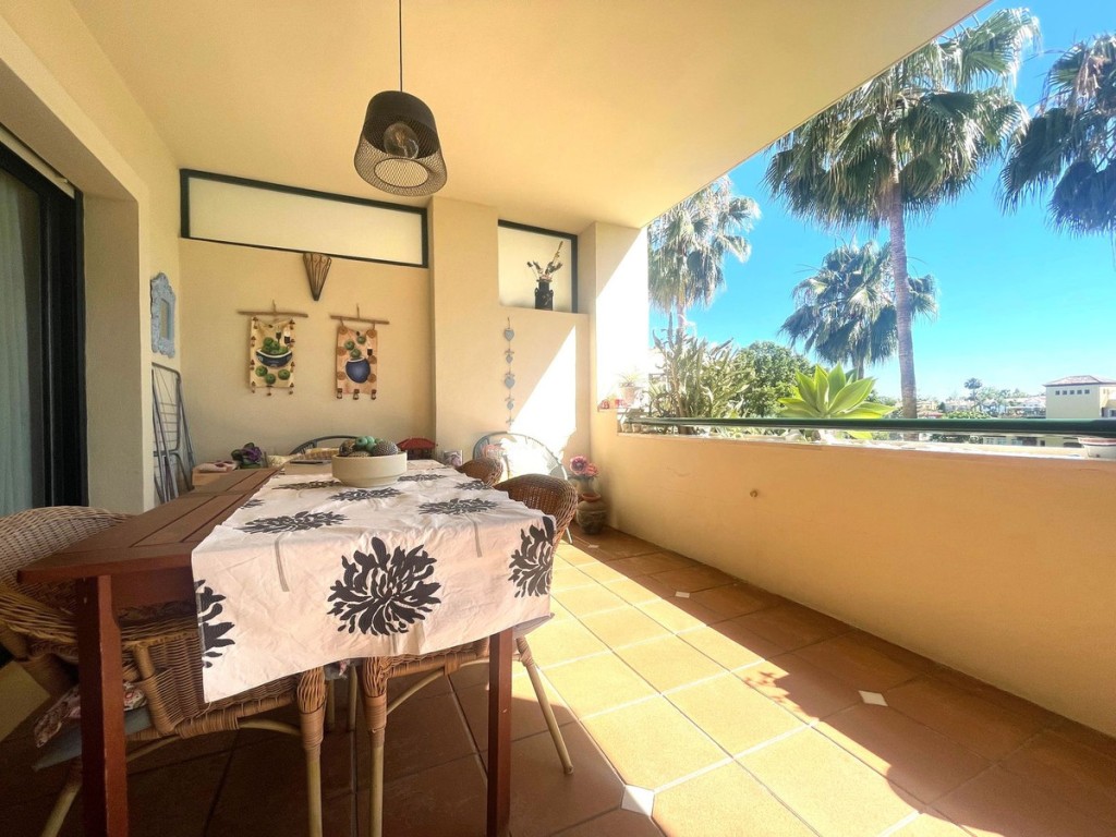 Apartment in Playa Duque Marbella - view 1