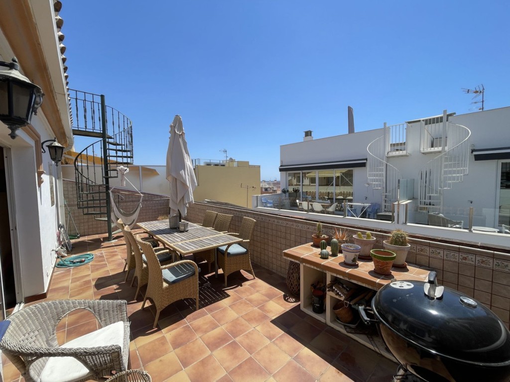 House in Malaga - view 1