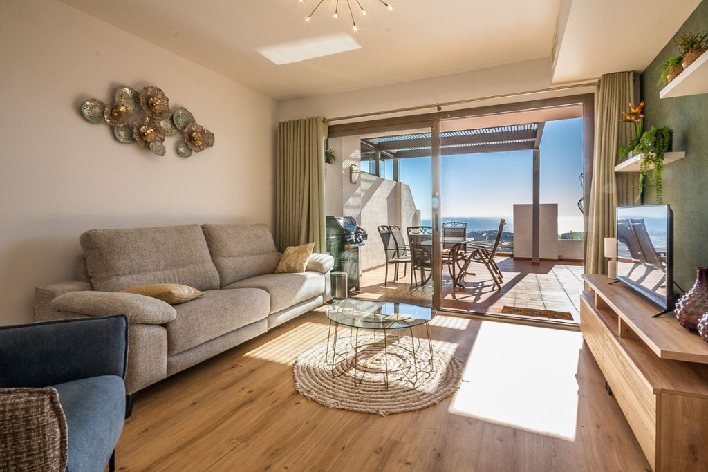 Apartment in Mijas - view 1