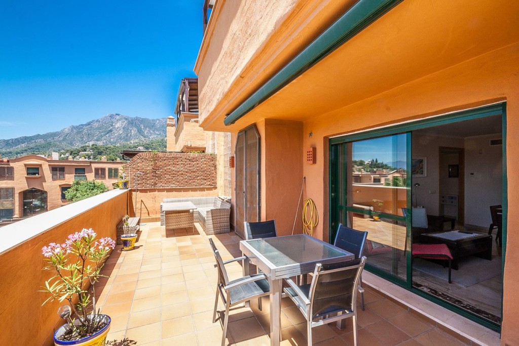 Apartment in Marbella - view 1
