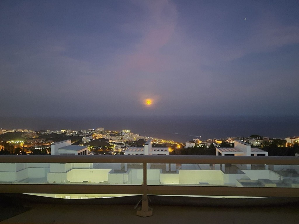 Penthouse in Arroyo de la Miel - view 1