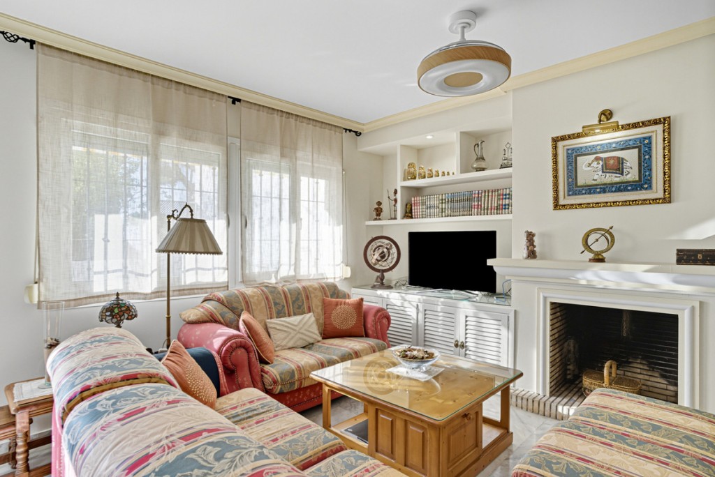 House in Marbella - view 1