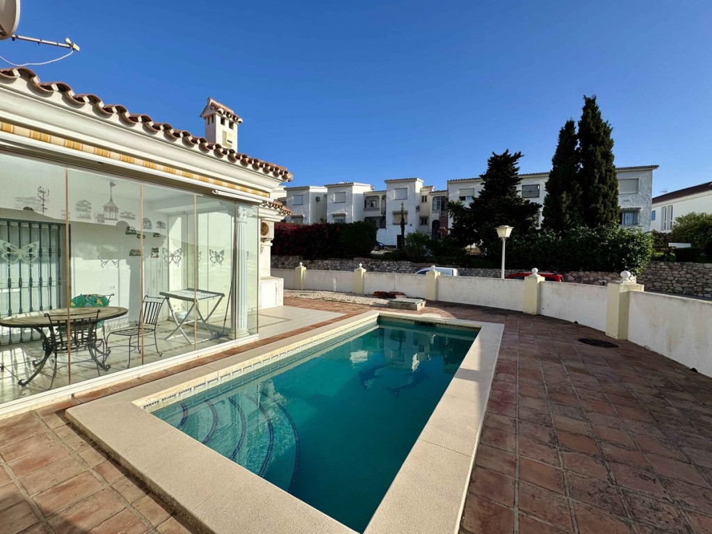 House in Calahonda - view 1