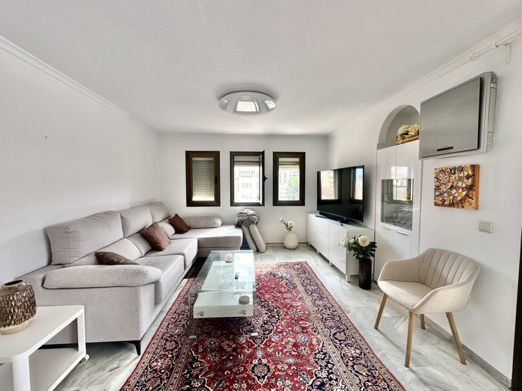 Apartment in Fuengirola - view 1