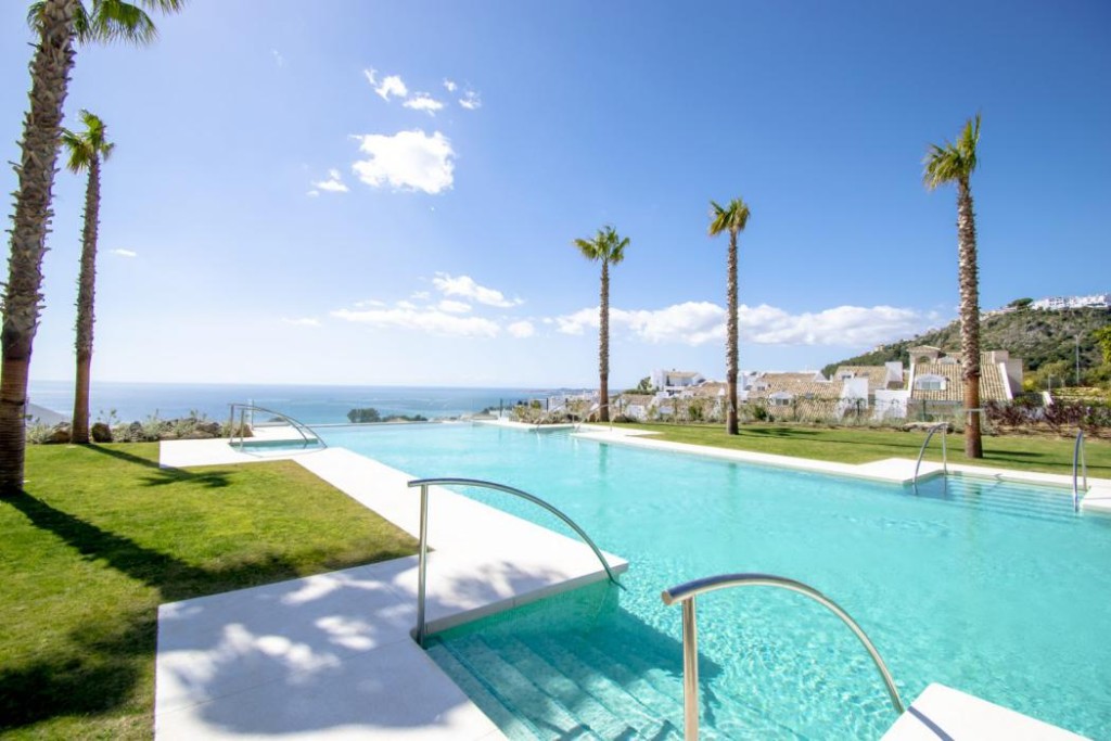 Villa in Malaga - view 1