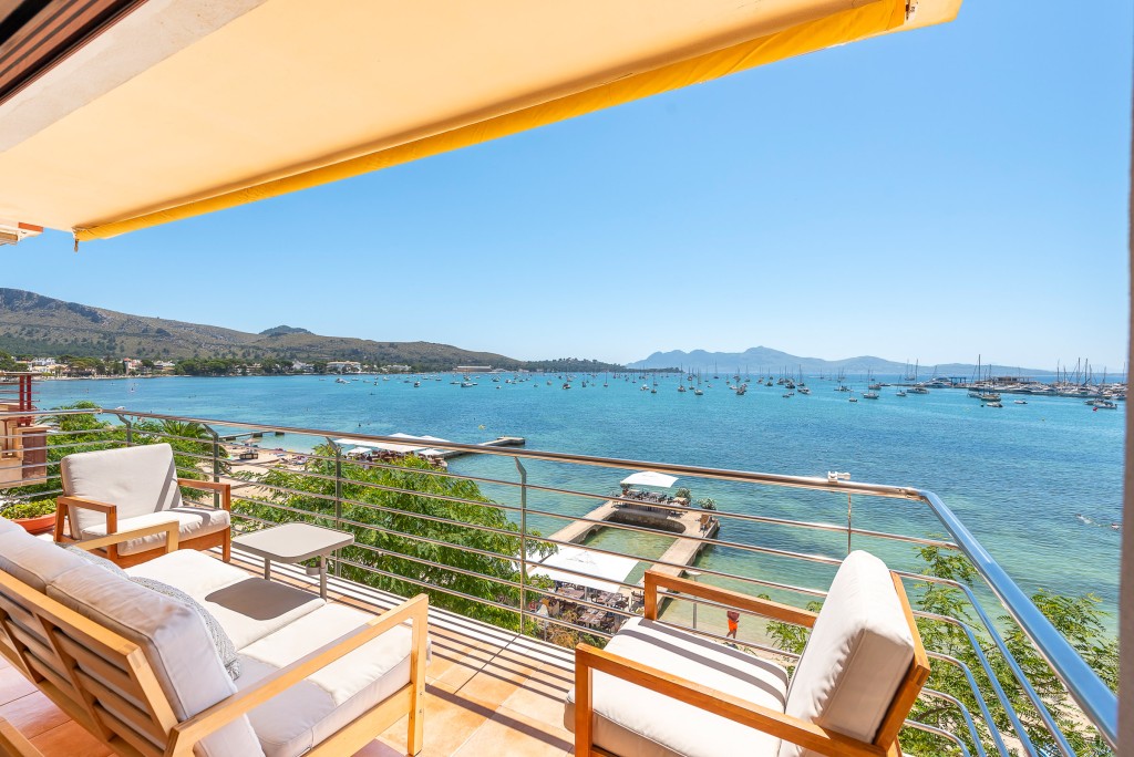Apartment in Port de Pollenca - view 1