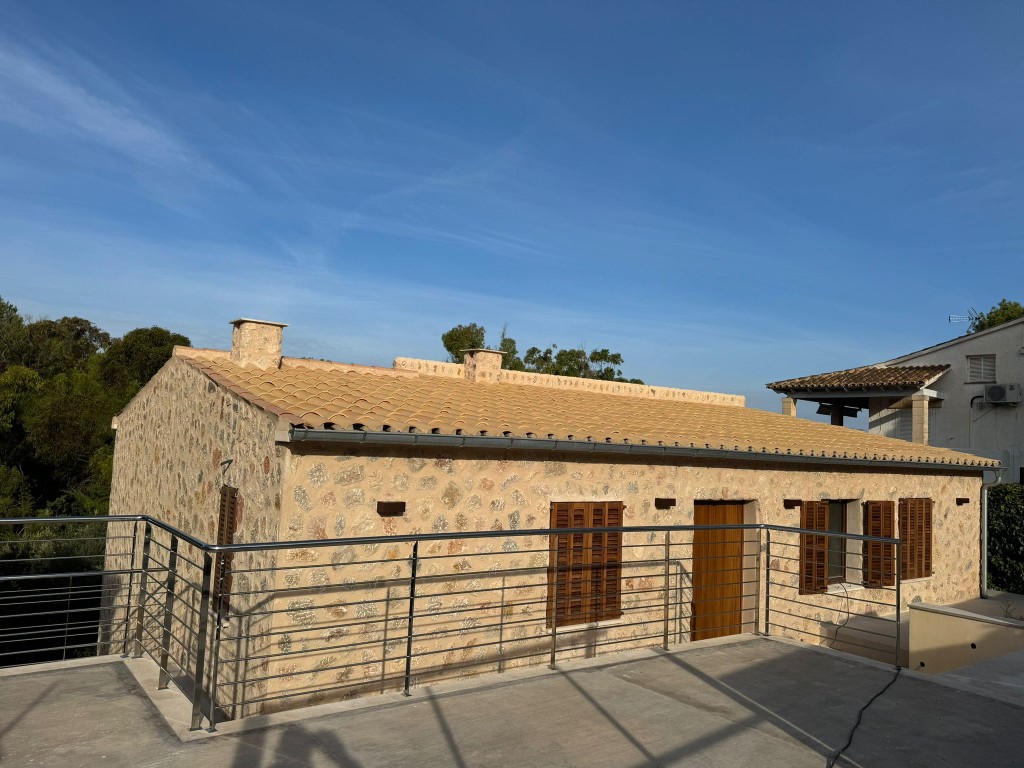 Villa in Alcudia - view 1
